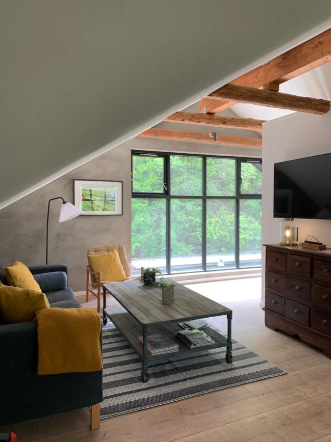 Tree Top Hill - The Old Station House - Bastad Holiday Apartments Exterior foto